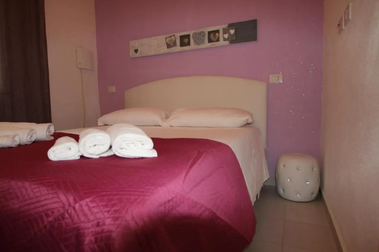 Gloria-Infinityholidays Costa Paradiso Itália